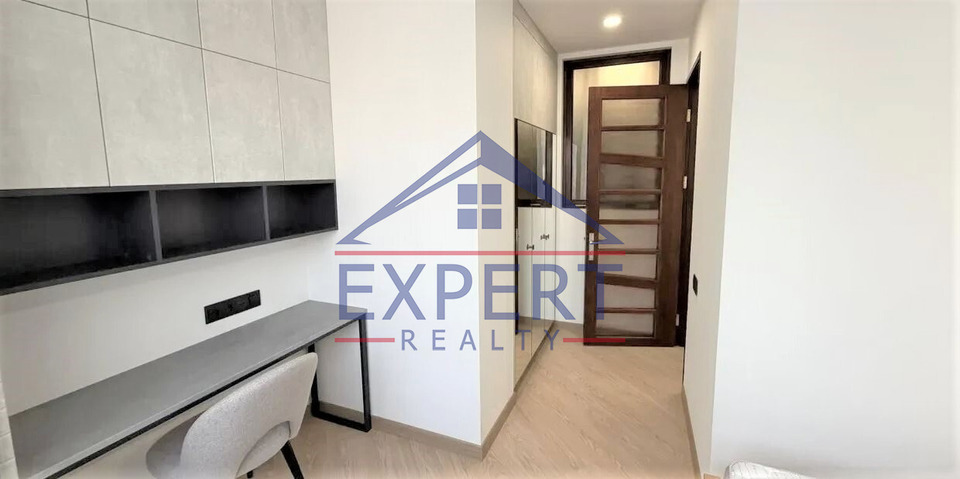 ԿԵՆՏՐՈՆ, ՍԱՅԱԹ ՆՈՎԱ ՊՈՂՈՏԱ, 3 ՍԵՆՅԱԿ