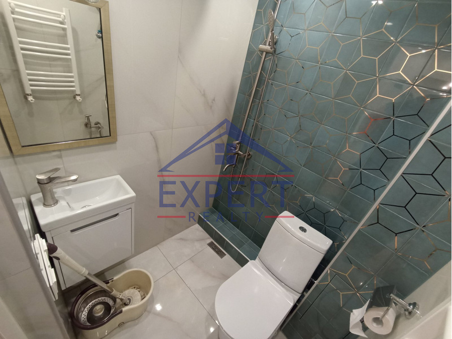 ԱՐԱԲԿԻՐ, ԱԶԱՏՈՒԹՅԱՆ ՊՈՂՈՏԱ, 4 ՍԵՆՅԱԿ