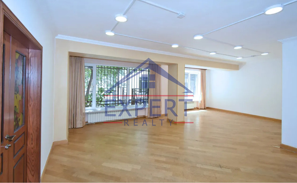 ԿԵՆՏՐՈՆ, ՍԱՐՅԱՆ ՓՈՂՈՑ, 170 ՔՄ