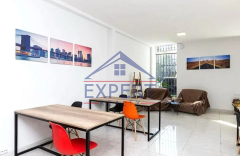 ԿԵՆՏՐՈՆ, ԱՐՇԱԿՈՒՆՅԱՆՑ ՊՈՂՈՏԱ 210 ՔՄ