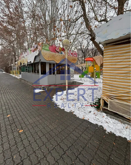 ԿԵՆՏՐՈՆ, ԱԼԵՔ ՄԱՆՈՒԿՅԱՆ ՓՈՂՈՑ, 50
