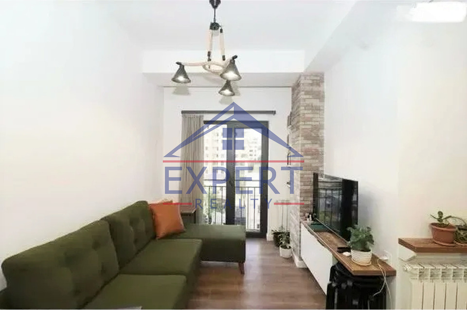 ԱՐԱԲԿԻՐ, ՎԱՀԱԳՆ ԴԱՎԹՅԱՆ ՓՈՂՈՑ, 2 ՍԵՆՅԱԿ