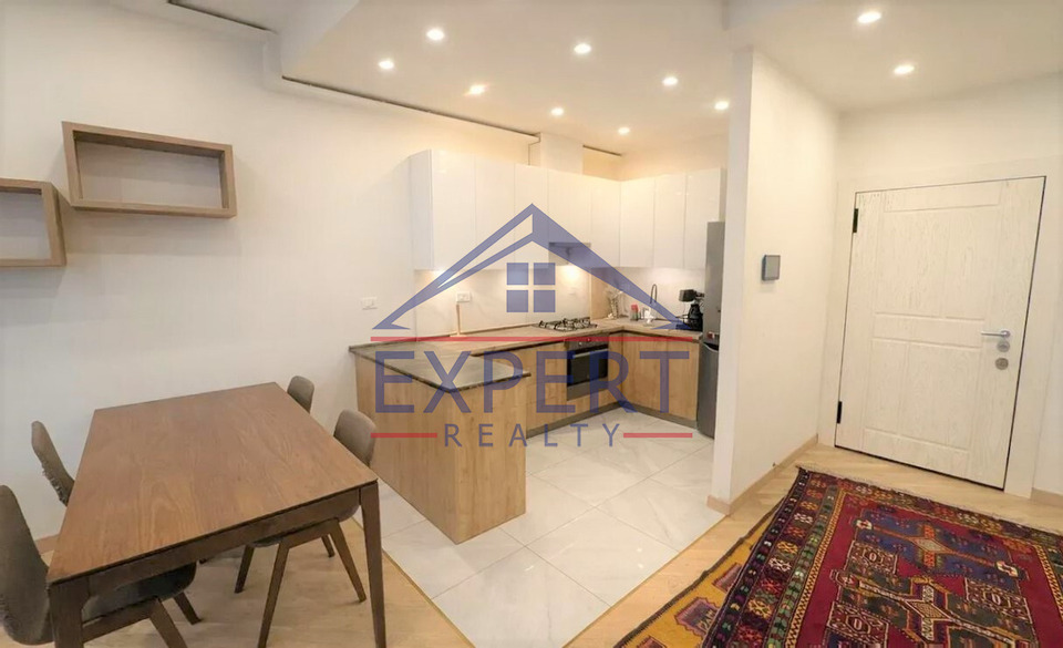 ԱՐԱԲԿԻՐ, ԳևՈՐԳ ՎԱՐԴԱՆԱՆՑ ՓՈՂՈՑ, 2 ՍԵՆՅԱԿ