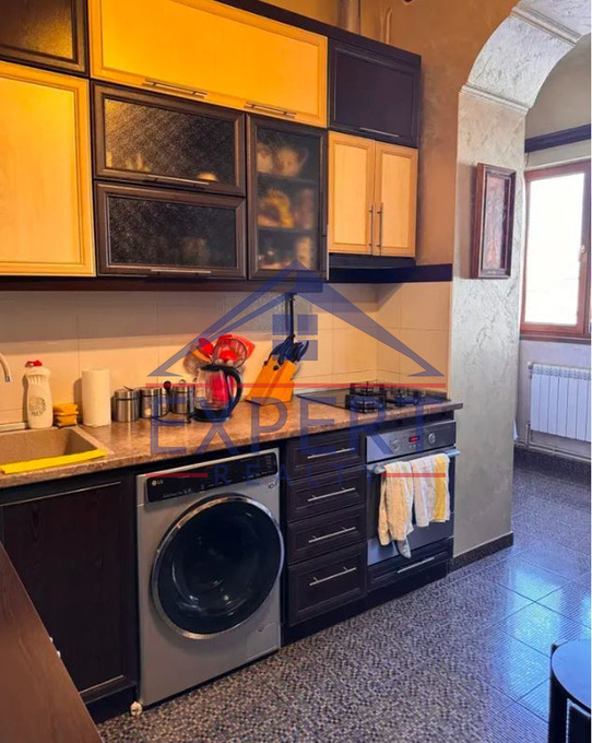 ԱՐԱԲԿԻՐ, ԲԱՂՐԱՄՅԱՆ ՓՈՂՈՑ , 3 ՍԵՆՅԱԿ