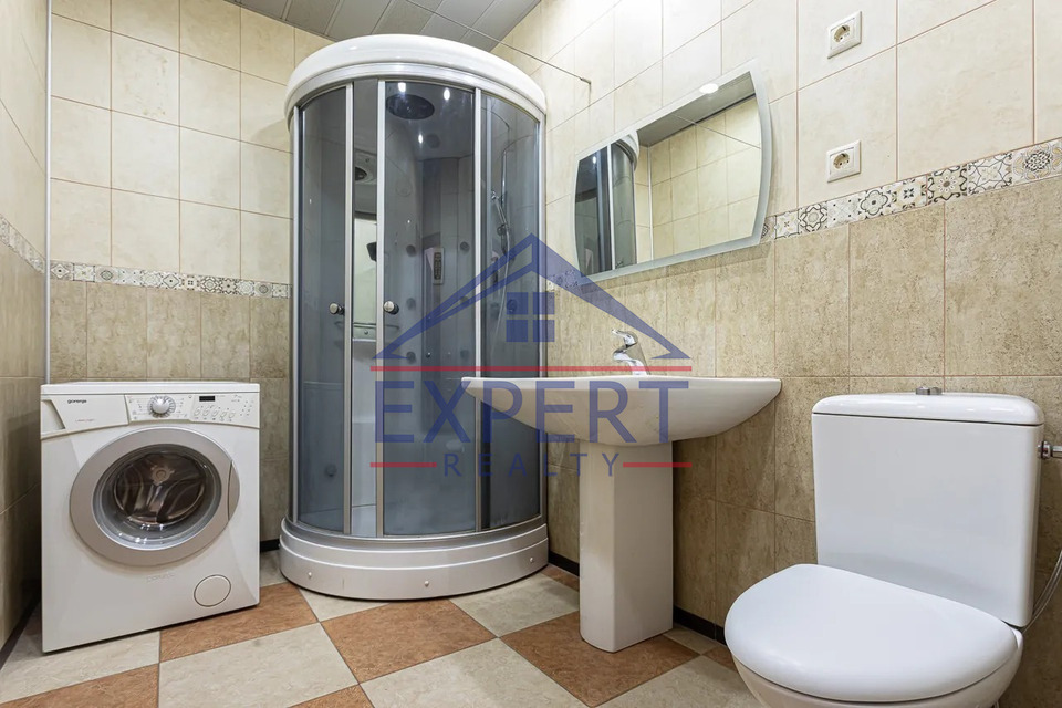 ԱՐԱԲԿԻՐ, ՆԱԻՐԻ ԶԱՐՅԱՆ ՓՈՂՈՑ, 2 ՍԵՆՅԱԿ