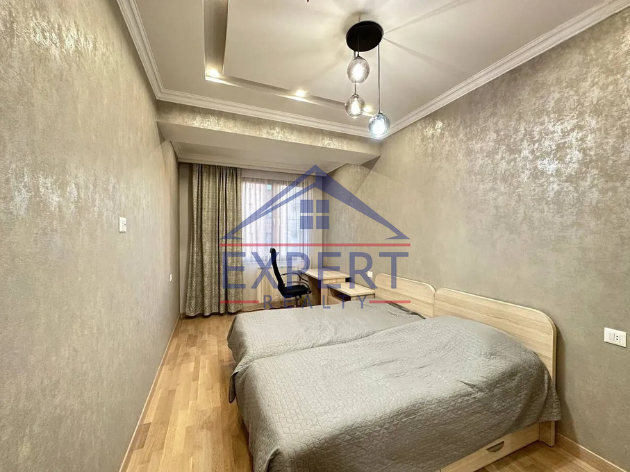 ԱՐԱԲԿԻՐ, ՆԻԿՈՂԱՅՈՍ ՏԻԳՐԱՆՅԱՆ ՓԱԿՈՒՂԻ, 2 ՍԵՆՅԱԿ