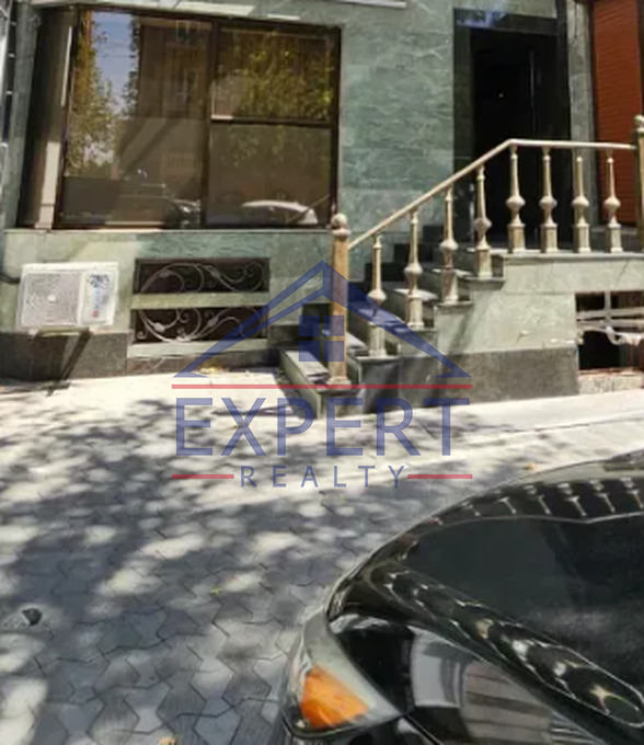 ԿԵՆՏՐՈՆ, ՍԱՅԱԹ ՆՈՎԱ, 260քմ