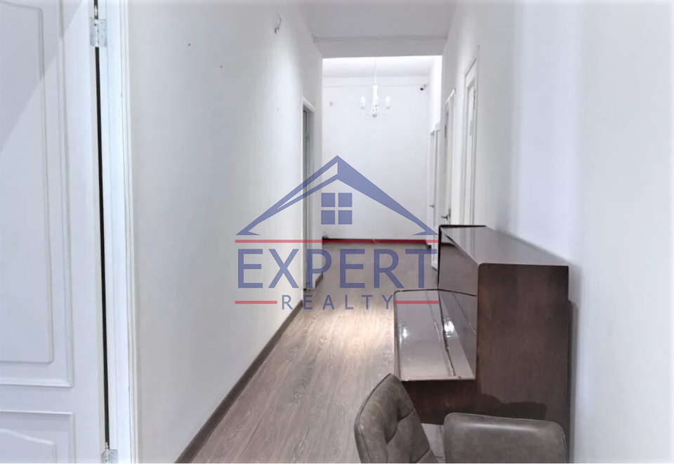 ԿԵՆՏՐՈՆ, ԲԱՂՐԱՄՆՅԱՆ ՊՈՂՈՏԱ, 200 Ք