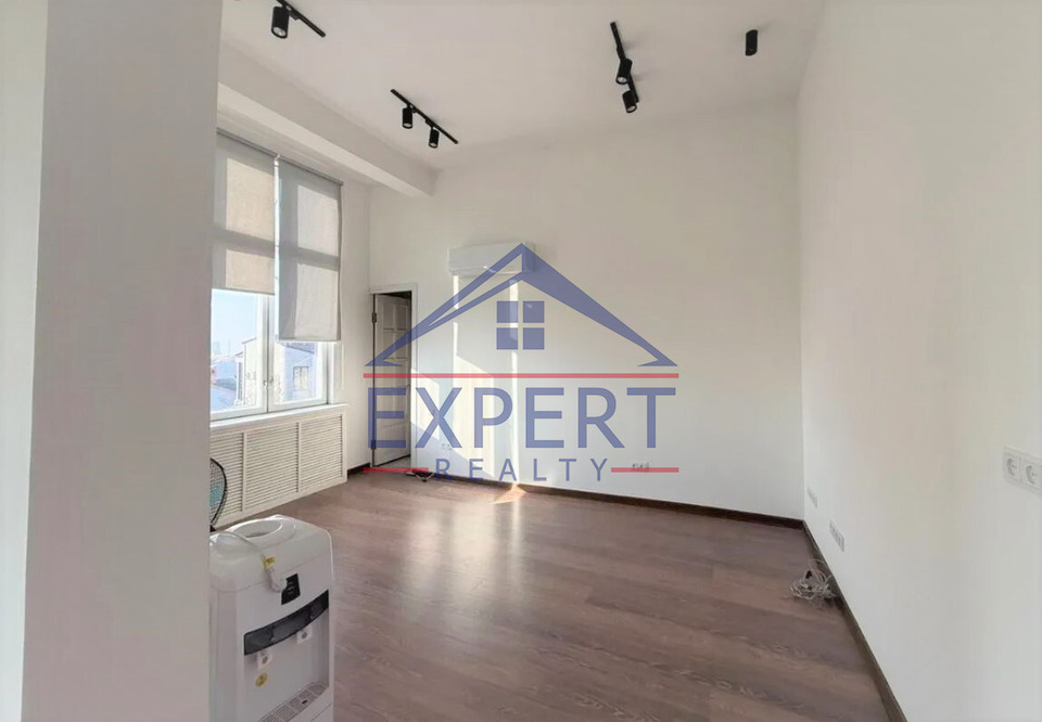 ԿԵՆՏՐՈՆ, ԲԱՂՐԱՄՆՅԱՆ ՊՈՂՈՏԱ, 200 Ք