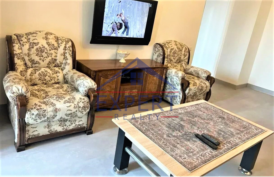 ԿԵՆՏՐՈՆ, ԽՈՐԵՆԱՑՈՒ ՓՈՂՈՑ, 4 ՍԵՆՅԱԿ