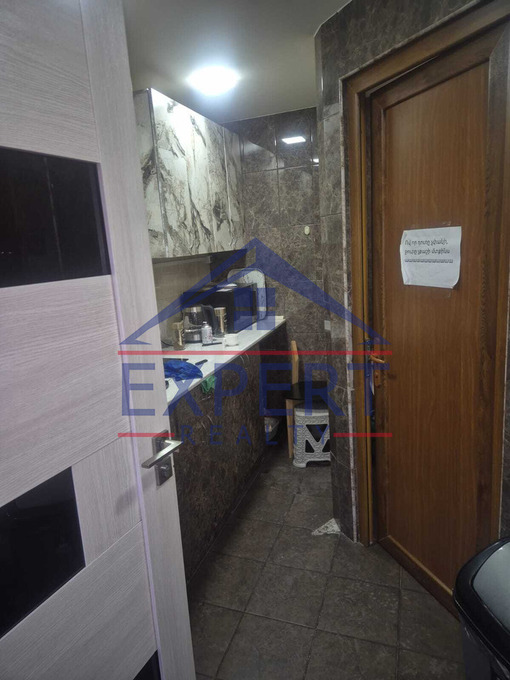 ԿԵՆՏՐՈՆ, ԱՄԻՐՅԱՆ ՓՈՂՈՑ, 128ՔՄ