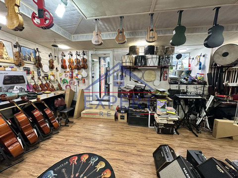 ԿԵՆՏՐՈՆ, ՏԵՐՅԱՆ ՓՈՂՈՑ, 70քմ