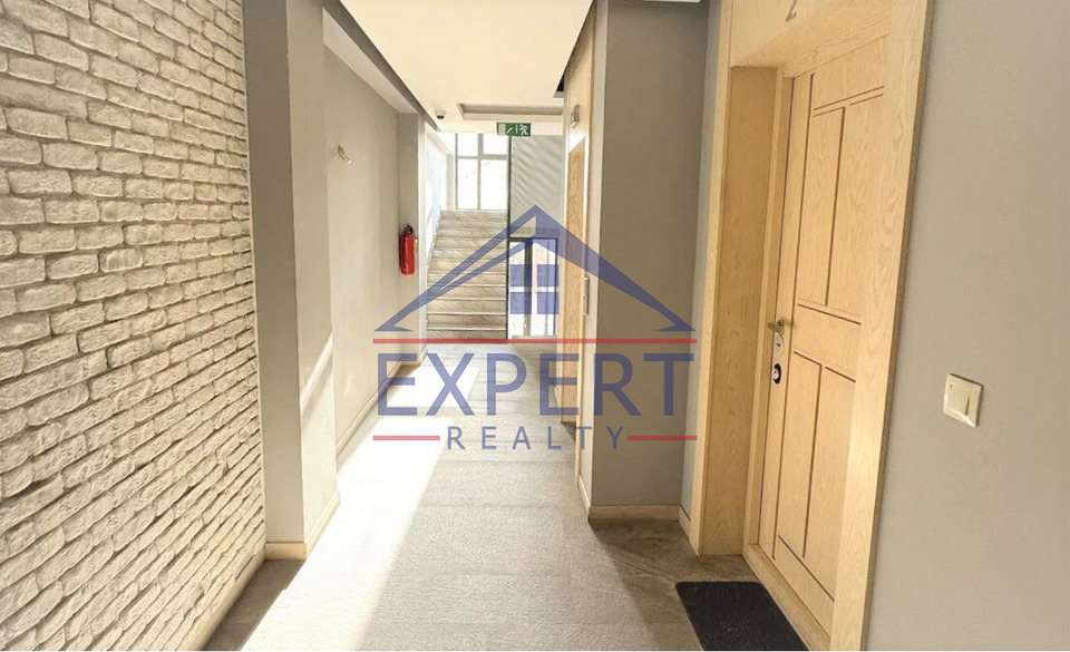 ԱՐԱԲԿԻՐ, ԳԵՎՈՐԳ ՎԱՐԴԱՆԱՆՑ ՓՈՂՈՑ, 2 ՍԵՆՅԱԿ