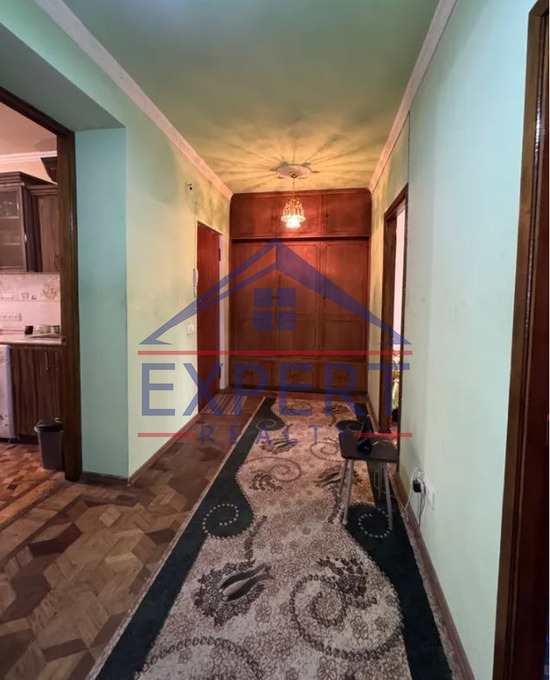 ԿԵՆՏՐՈՆ, ԵՐՎԱՆԴ ՔՈՉԱՐ ՓՈՂՈՑ  4 ՍԵՆՅԱԿ