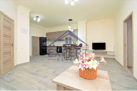 ԱՐԱԲԱԿԻՐ, ՆԱԻՐԻ ԶԱՐՅԱՆ ՓՈՂՈՑ, 3 ՍԵՆՅԱԿ