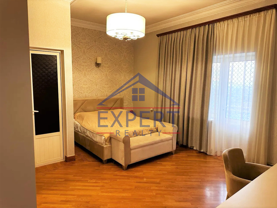 ՆՈՐՔ ՄԱՐԱՇ, ԼՈՒՍԻՆԵ ԶԱՔԱՐՅԱՆ ՓՈՂՈՑ, 5 ՍԵՆՅԱԿ