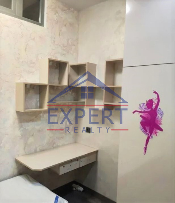 ԿԵՆՏՈՆ, ԾԻԾԵՌՆԱԿԱԲԵՐԴԻ ԽՃՈՒՂԻ, 3 ՍԵՆՅԱԿ