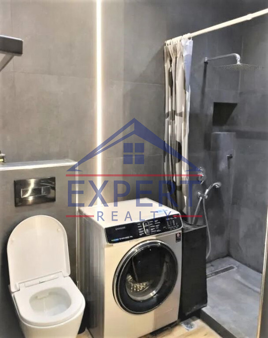 ԿԵՆՏՈՆ, ԾԻԾԵՌՆԱԿԱԲԵՐԴԻ ԽՃՈՒՂԻ, 3 ՍԵՆՅԱԿ