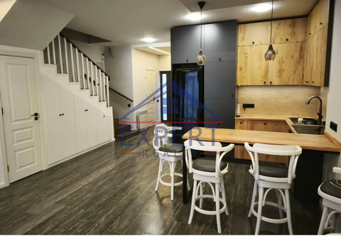 ՔԱՆԱՔԵՌ-ԶԵՅԹՈՒՆ, ՖԱՆԱՐՋՅԱՆ ՓՈՂՈՑ, 5 ՍԵՆՅԱԿ