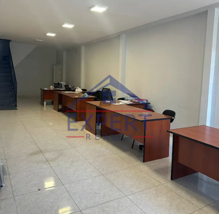 ԿԵՆՏՐՈՆ, ԱՐՇԱԿՈՒՆՅԱՑ ՊՈՂՈՏԱ, 210 քմ