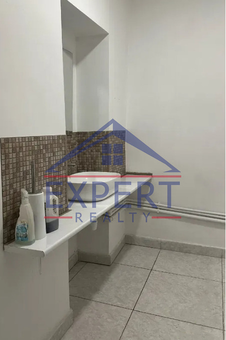 ԿԵՆՏՐՈՆ, ԱՐՇԱԿՈՒՆՅԱՑ ՊՈՂՈՏԱ, 210 քմ