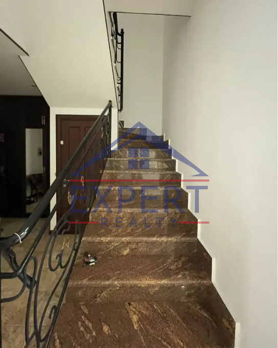 ԱՎԱՆ, ԾԱՐԱՎ ԱՂԲՅՈՒՐ ՓՈՂՈՑ,  4 ՍԵՆՅԱԿ