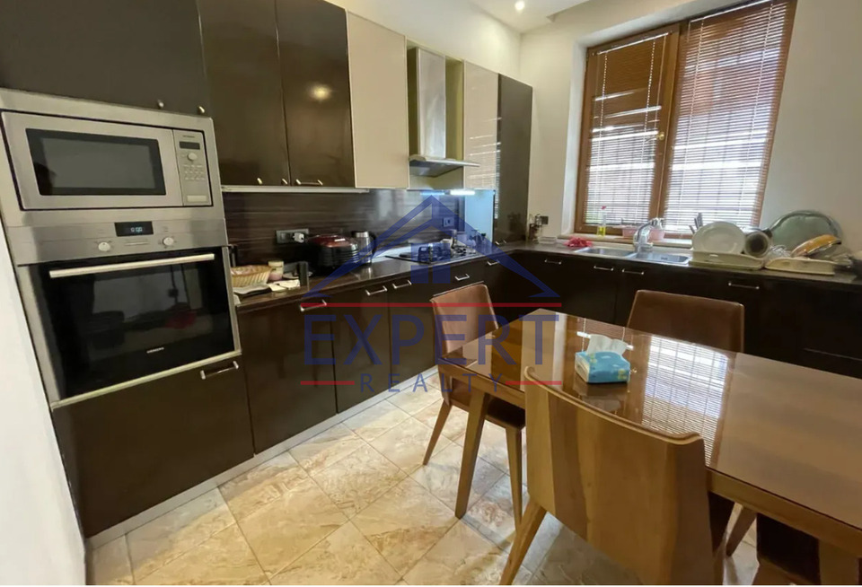 ԱՎԱՆ, ԾԱՐԱՎ ԱՂԲՅՈՒՐ ՓՈՂՈՑ,  4 ՍԵՆՅԱԿ