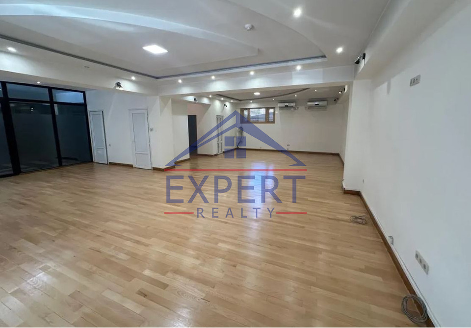 ԿԵՆՏՐՈՆ, ՏԻԳՐԱՆ ՄԵԾ ՊՈՂՈՏԱ, 106 Ք