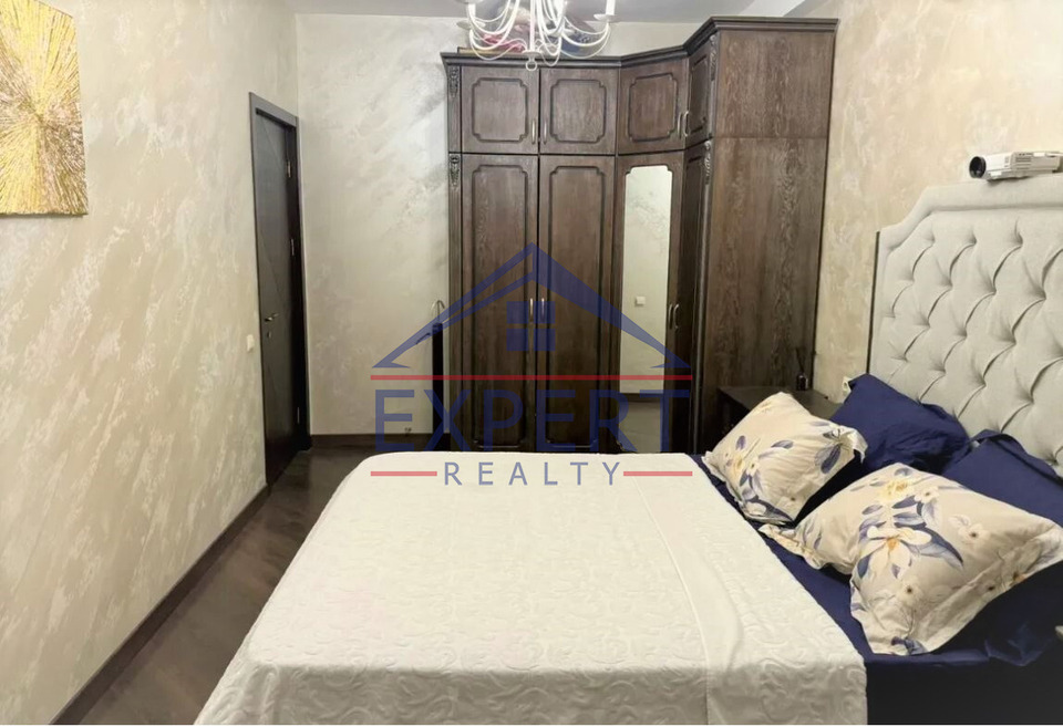 ԴԱՎԹԱՇԵՆ, ՍԱՍՆԱ ԾՌԵՐ ՓՈՂՈՑ, 3 ՍԵՆՅԱԿ