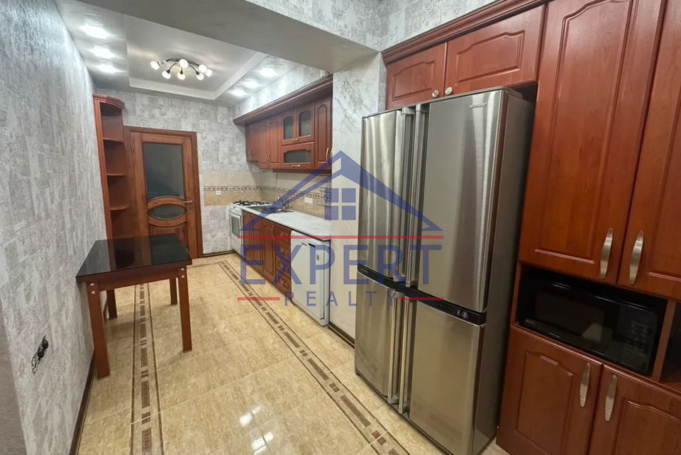 ԴԱՎԹԱՇԵՆ, 3ՐԴ ԹԱՂԱՄԱՍ, 3 ՍԵՆՅԱԿ