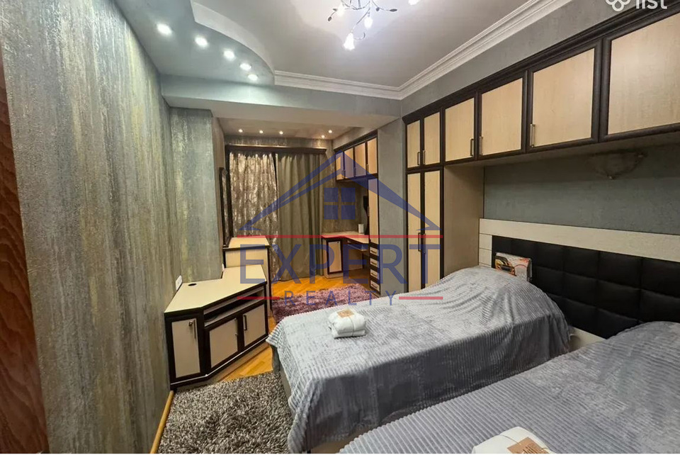 ԴԱՎԹԱՇԵՆ, 3ՐԴ ԹԱՂԱՄԱՍ, 3 ՍԵՆՅԱԿ