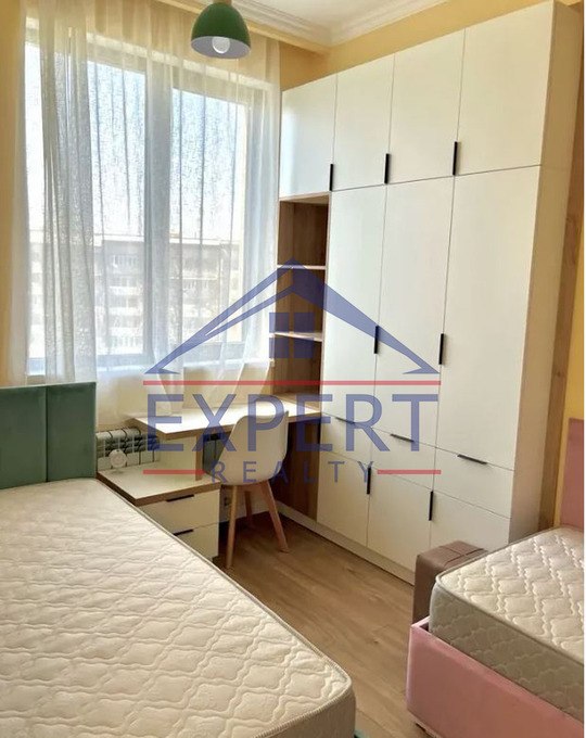 ԴԱՎԻԹԱՇԵՆ ԱՆԱՍՏԱՍ ՄԻԿՈՅԱՆ ՓՈՂՈՑ, 3 ՍԵՆՅԱԿ