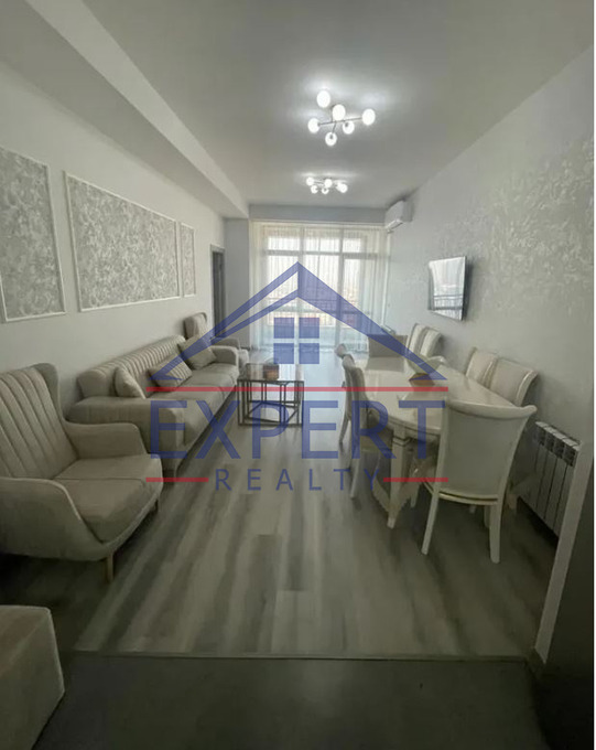 ԴԱՎԹԱՇԵՆ, 4ՐԴ ՓՈՂՈՑ, 3 ՍԵՆՅԱԿ