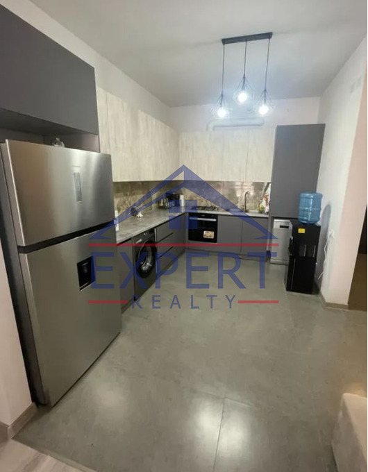 ԴԱՎԹԱՇԵՆ, 4ՐԴ ՓՈՂՈՑ, 3 ՍԵՆՅԱԿ