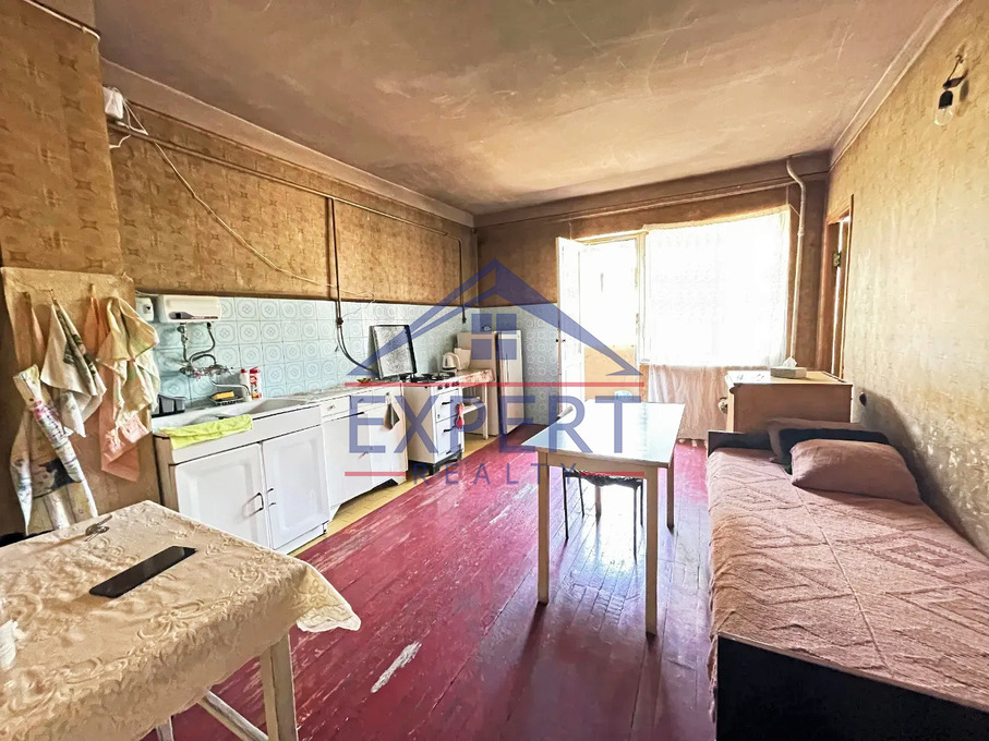 ՇԵՆԳԱՎԻԹ, ԲԱԳՐԱՏՈՒՆՅԱՆՑ ՓՈՂՈՑ, 3 ՍԵՆՅԱԿ