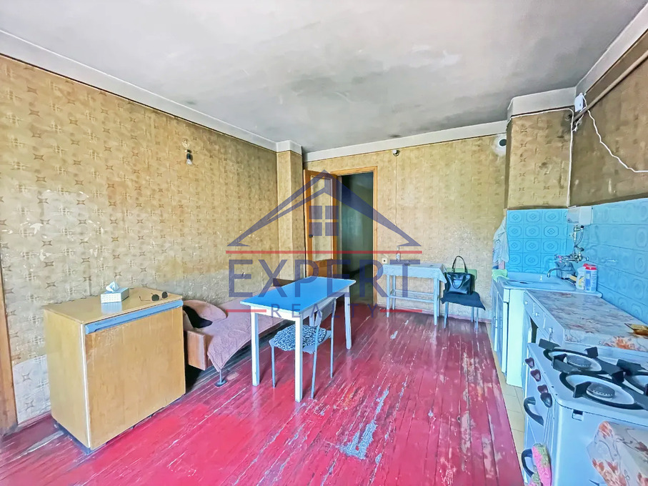 ՇԵՆԳԱՎԻԹ, ԲԱԳՐԱՏՈՒՆՅԱՆՑ ՓՈՂՈՑ, 3 ՍԵՆՅԱԿ