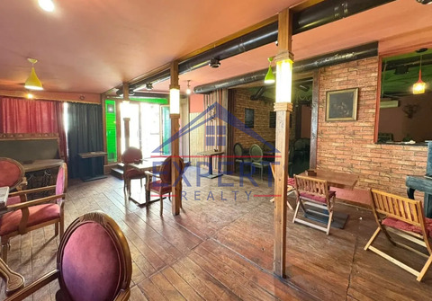 ԿԵՆՏՐՈՆ, ՏԵՐՅԱՆ ՓՈՂՈՑ, 180քմ