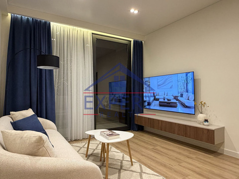 ԿԵՆՏՐՈՆ, ՊՈՒՇԿԻՆ ՓՈՂՈՑ, 2 ՍԵՆՅԱԿ