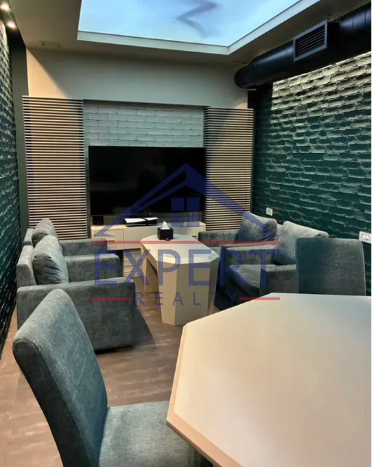 ԿԵՆՏՐՈՆ, ՉԱՐԵՆՑԻ ՓՈՂՈՑ, 114 քմ․