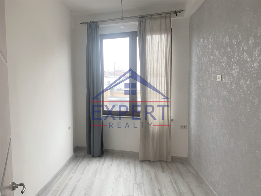 ԿԵՆՏՐՈՆ, ԹՈՒՄԱՆՅԱՆ ՓՈՂՈՑ, 2 ՍԵՆՅԱԿ