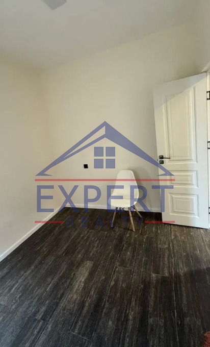 ՔԱՆԱՔԵՌ-ԶԵՅԹՈՒՆ, ՖԱՆԱՐՋՅԱՆ ՓՈՂՈՑ, 5 ՍԵՆՅԱԿ