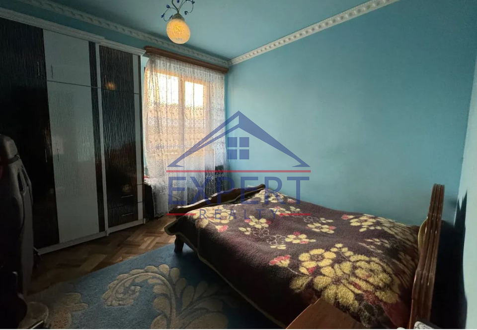ԿԵՆՏՐՈՆ, ԵՐՎԱՆԴ ՔՈՉԱՐ ՓՈՂՈՑ  4 ՍԵՆՅԱԿ