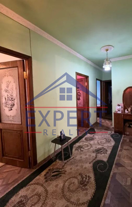 ԿԵՆՏՐՈՆ, ԵՐՎԱՆԴ ՔՈՉԱՐ ՓՈՂՈՑ  4 ՍԵՆՅԱԿ