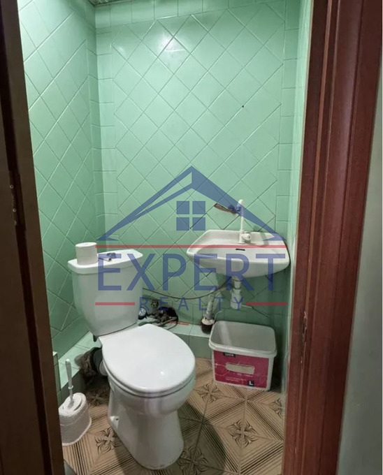 ԿԵՆՏՐՈՆ, ԵՐՎԱՆԴ ՔՈՉԱՐ ՓՈՂՈՑ  4 ՍԵՆՅԱԿ