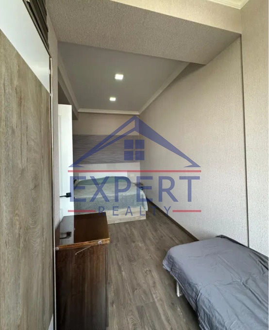 ԷՐԵԲՈՒՆԻ, ՄՈՒՐԱՑԱՆԻ ՓՈՂՈՑ, 3 ՍԵՆՅԱԿ