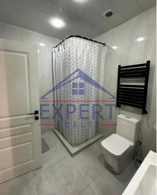 ԷՐԵԲՈՒՆԻ, ՄՈՒՐԱՑԱՆԻ ՓՈՂՈՑ, 3 ՍԵՆՅԱԿ