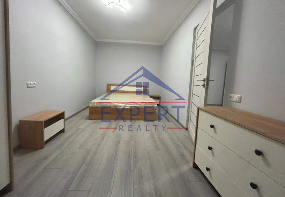 ԱՐԱԲԿԻՐ, ԿՈՄԻՏԱՍԻ ՊՈՂՈՏԱ, 2 ՍԵՆՅԱԿ