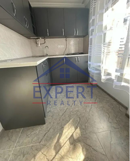 ԱՐԱԲԿԻՐ, ԿՈՄԻՏԱՍԻ ՊՈՂՈՏԱ, 2 ՍԵՆՅԱԿ