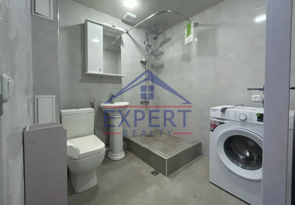 ԱՐԱԲԿԻՐ, ԿՈՄԻՏԱՍԻ ՊՈՂՈՏԱ, 2 ՍԵՆՅԱԿ