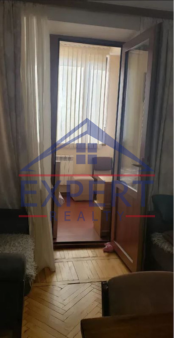 ԱՐԱԲԿԻՐ, ԿՈՄԻՏԱՍԻ ՊՈՂՈՏԱ, 2 ՍԵՆՅԱԿ